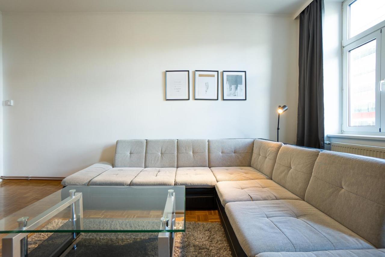 Two Bedrooms Family Nice Apartment ウィーン エクステリア 写真