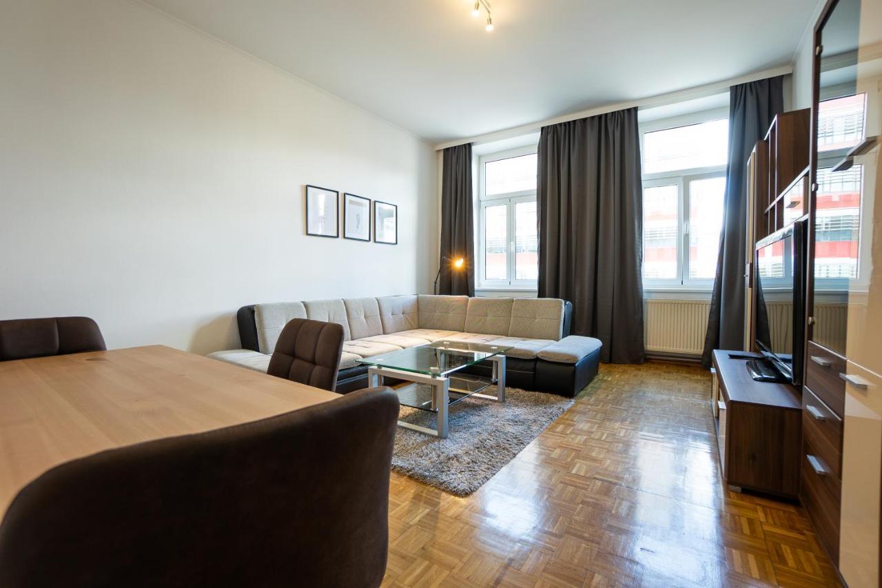Two Bedrooms Family Nice Apartment ウィーン エクステリア 写真