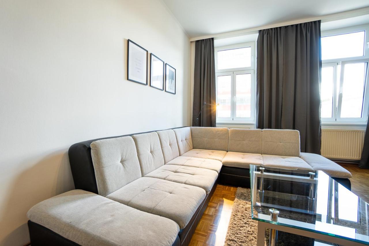 Two Bedrooms Family Nice Apartment ウィーン エクステリア 写真